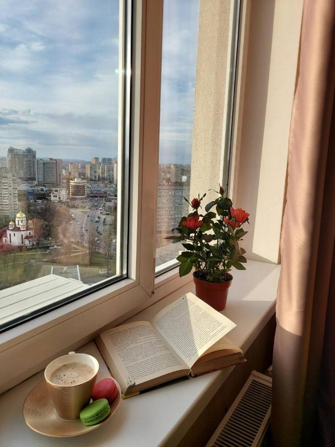 Apartament студія з неймовірним краєвидом біля м лівобережна ліфт інтернет працює *